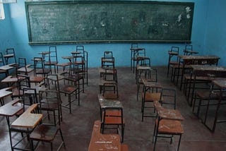 Educación neoliberal, modelo por competencias y contenidos de enseñanza