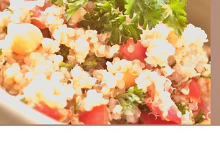 Quinoa with Chickpeas and Tomatoes