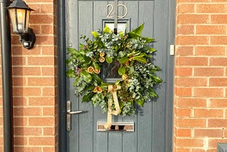 Yes photo was taken at Christmas, but doors with wreaths look so much better don’t they?!