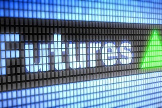 Understanding the Difference Between Forward and Futures Contracts