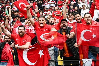 Curiosidades da bola 3: os turcos na Alemanha