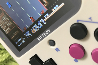 Invocate the retro gamer’s paradise with a cheap $40 handheld console
