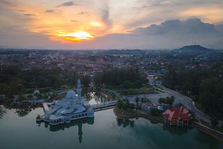 Exploring 3 Islands in the South China Sea and Their Unique Attractions