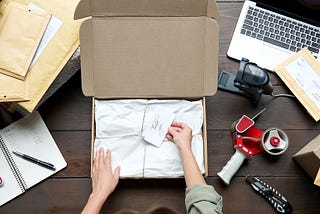4 Reasons Why Custom Shipping Boxes Are a Must