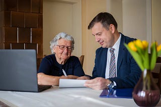 Die Vorteile eines personalisierten Privatsekretariats für Senioren