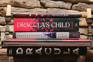 4 Books You Should Read this October if You’re a Fan of Bram Stoker’s ‘Dracula’