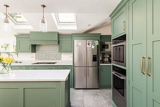 5 Green Kitchen Cabinet Colors, According to Experts
