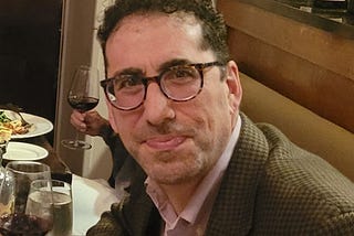 Dr_Jonathan_Fellus
