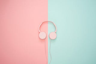 5 Podcasts Every UX Writer Must Listen To