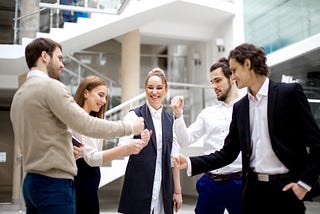 3 Team-Building Trends that are Gaining Traction in 21st-Century Workplaces