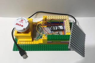 Medication Reminder with ESP-32S and Lego Bricks