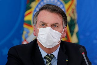Não, o Governo Federal não negligenciou a pandemia e Jair Bolsonaro não é genocida