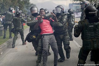 Juvenicidio y Protesta Social en Colombia / Juvenicide and Social Protest in Colombia