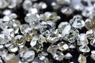 WW // The Diamond Industry Is Obsessed With the Blockchain