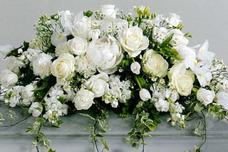 How to choose funeral or sympathy flowers?