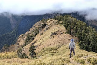 雪山東峰單攻記-武陵農場深秋小旅行