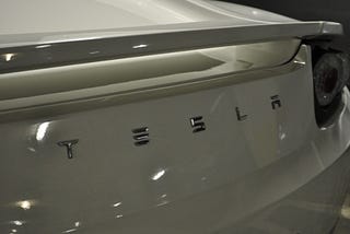 Five Lessons Customer Engagement Pros Can Learn from Tesla’s Ridiculous Success