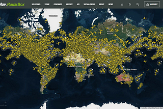 How does flight tracking websites work?