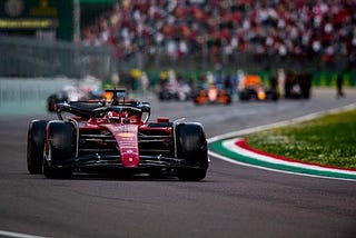 F1 Imola 2022: Verstappen supera Leclerc out Sanzi