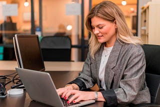How to Overcome Major Challenges as a Publisher in 2025