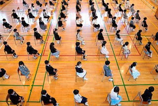 Novas coreografias sociais pós quarentena: a sociedade (e a escola) reinventada?