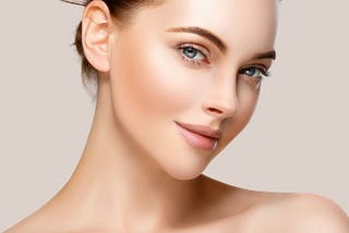 Revitalize Your Eyes with Cat Eye Thread Lift in UAE