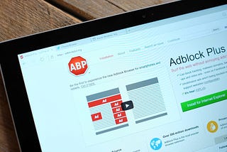 Pourquoi je n’installerai jamais d’Adblocker