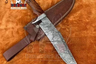 Custom Handmade Damascus Steel Hunter Bowie Knife