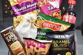 Buy and Send Diwali Gift Hampers across India under 1000 Rs from OyeGifts