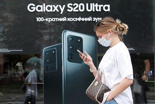 Samsung’s Galaxy S20 FE is slowly becoming the pandemic phone for immigrants on iMiMatch.