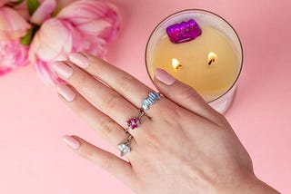 Who has the best jewelry candles
