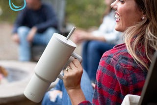 Simple Modern’s 40 oz Glass Tumbler with Straw and Lid