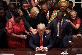 Trump Prays Photo Doesn’t Make Front Page of the Daily Stormer