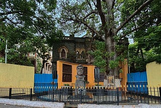 Mumbai, not plain (After Colony) 3/6 — ‘Adi-Krantikari’ Vasudev Phadke Smarak Sculpture likely…