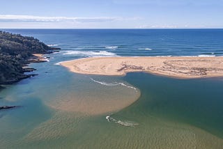 How to Anchor Your Boat in A Sandbar