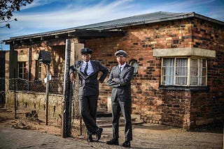 EYE ON… THE SARTISTS