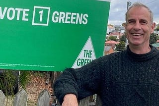 Greens Senator Calls for “Pause” to Rate Rises, Has Four Properties, Four Mortgages.