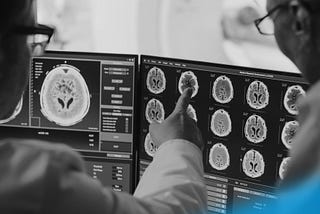 AI Applications in Medical Imaging: Examples, Benefits, and Concerns