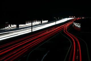 Autostrade invisibili: il modello PagoPA per le Infrastrutture Pubbliche Digitali