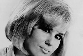 Dusty Springfield Takes The Reigns Of Blue-Eyed Soul