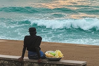 Salt Air & Slow Steps: An Evening at Galle Face Green