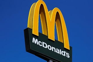 Fenomena McDonalisasi: Antara Efisiensi dan Dehumanisasi