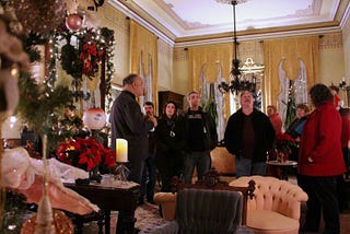 12 tips for a delightful 2024 Cape May Christmas Candlelight House Tour