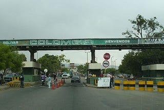 Colombian Border crossing with Venezuela