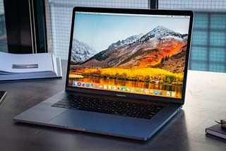 MacBook Pro 16-inch có giá bao nhiêu?