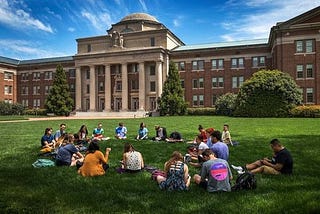 Pros and Cons of Attending College