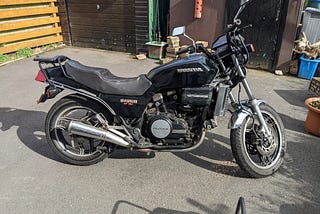 VF750S — Sabre from the 1980s