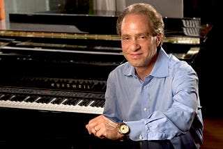 L’ultima cosa che l’uomo avrà bisogno di fare - la vita accelerante di Raymond Kurzweil