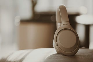 Can Noise-Cancelling Headphones Truly Block Everything and Achieve Total Silence?
