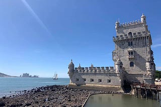 Young Thoughts: Writing Happiness in Portugal